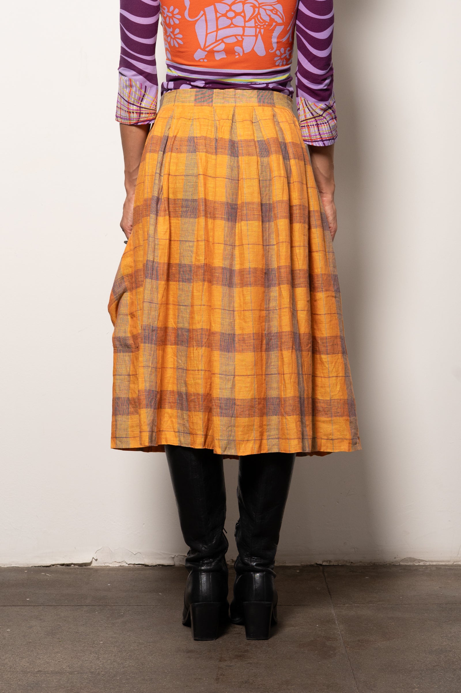 Vintage Plaid Linen Vivienne Vibes