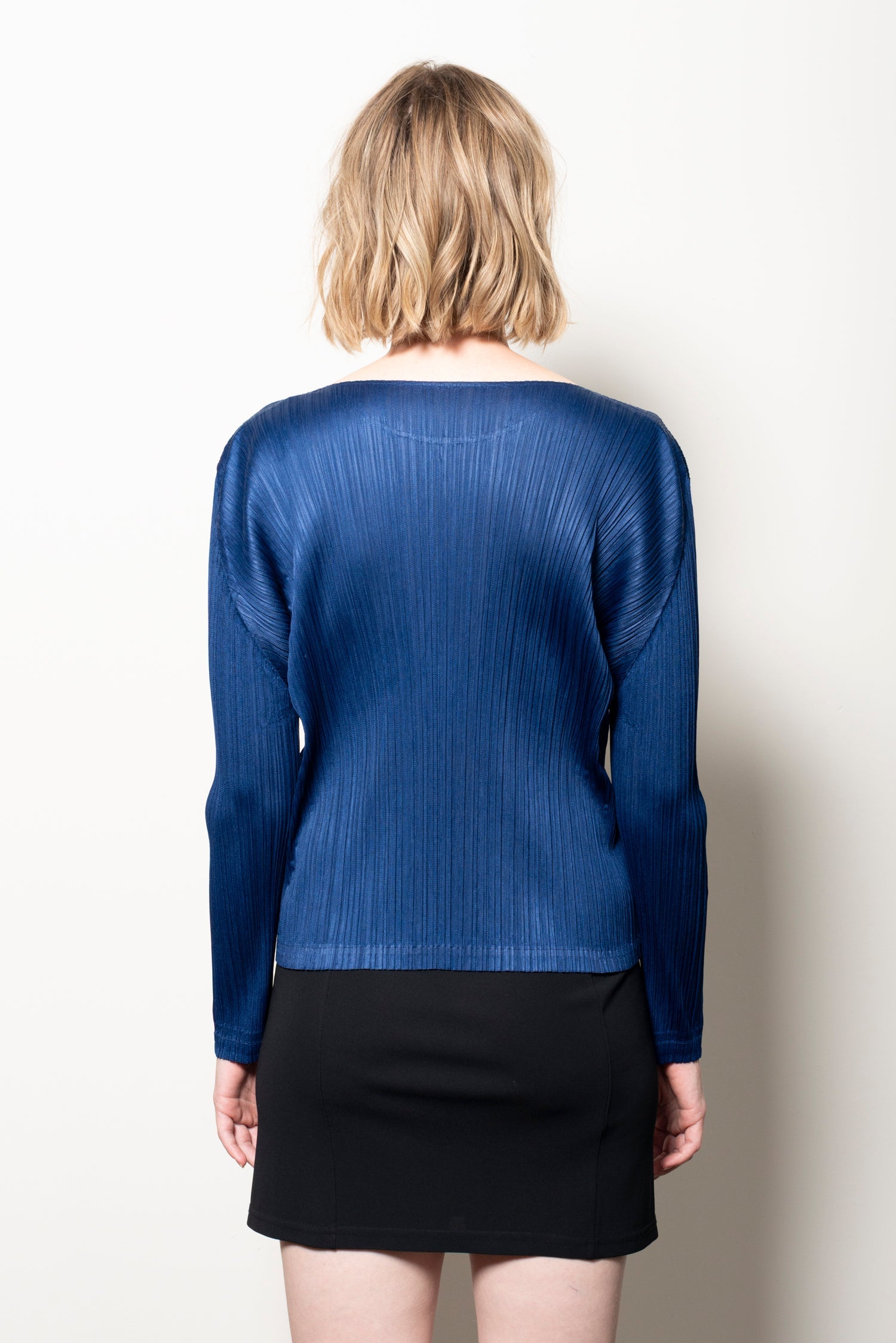 Issey Miyake Pleats Please