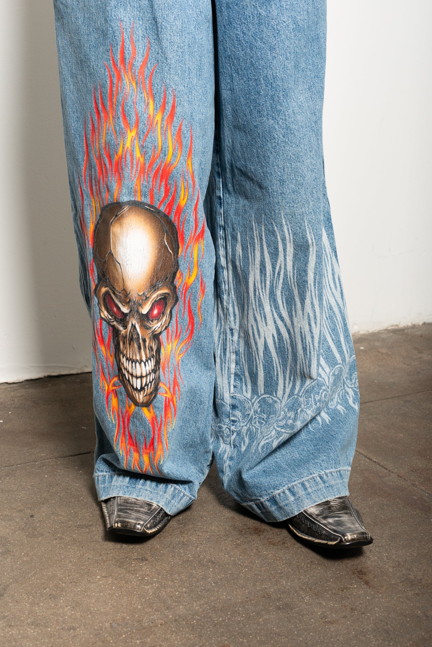 jnco jeans Flaming skull